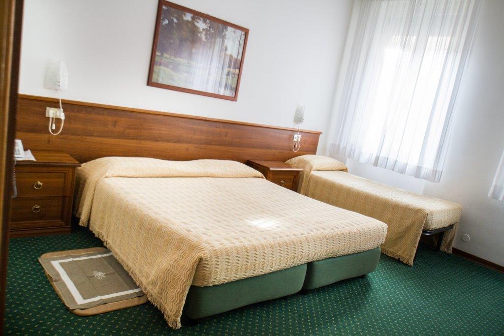Hotel Mantegna Mantova Luaran gambar
