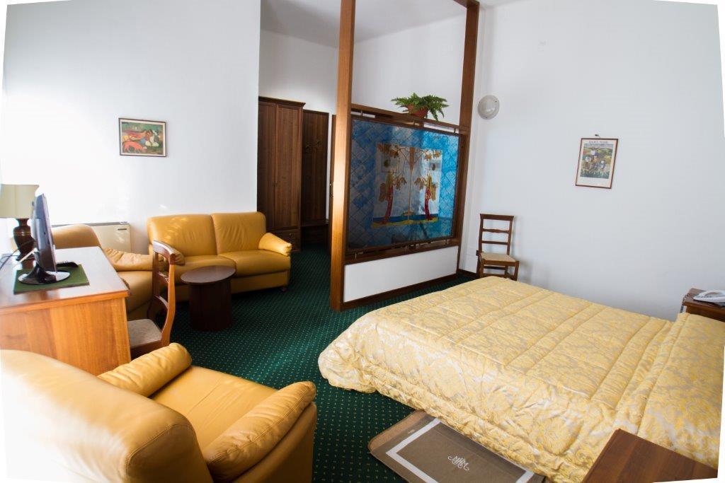 Hotel Mantegna Mantova Luaran gambar