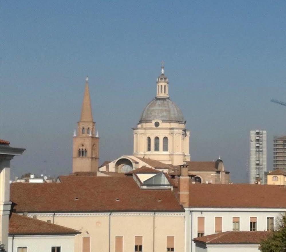 Hotel Mantegna Mantova Luaran gambar